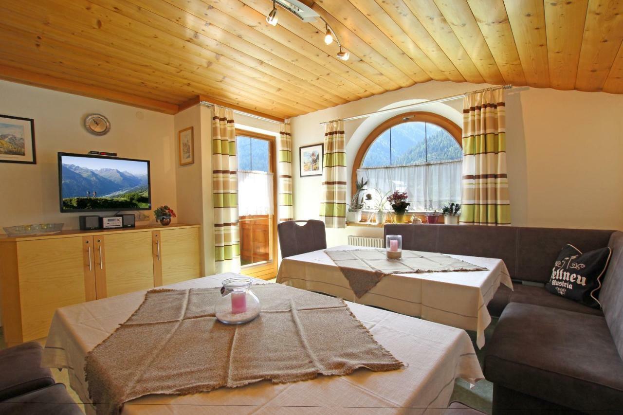 Zangerle Apartment